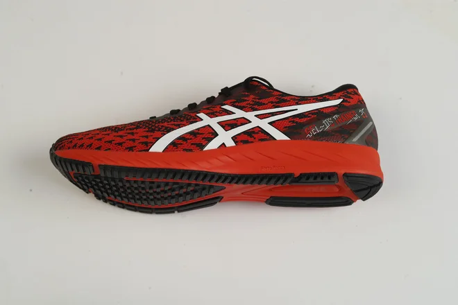 Asics Gel-DS Trainer 25 FOTO: Leon Vidic