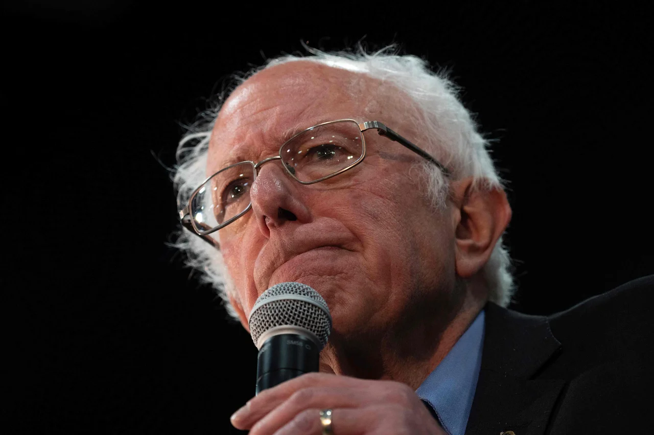 Fotografija: Bernie Sanders med februarsko kampanjo v Južni Karolini. FOTO: Jim Watson Afp