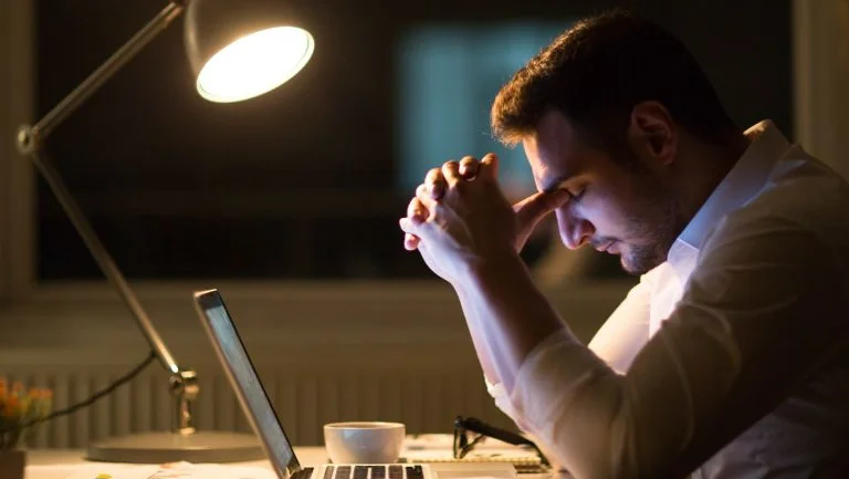 Fotografija: Potrebno je razumevanje celovitosti telesnega sistema, ljubezen do svojega telesa in ljubezen do drugih, saj bo naše počutje začetek prijetnih odnosov. FOTO: Shutterstock