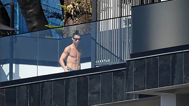 Ronaldu za časa koronakrize ni hudo. FOTO: AS