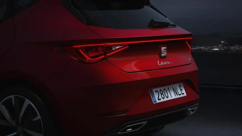 Fotografija: Seat leon v četrti generaciji k nam prihaja pred poletjem
Foto Seat