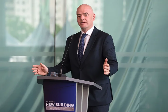 Gianni Infantino ne izključuje možnosti prvenstva z 48 ekipami že čez štiri leta. FOTO: Mohd Rasfan/AFP