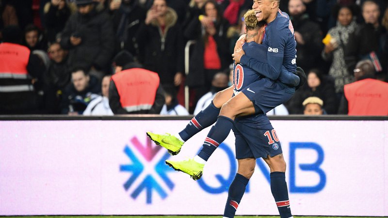 Fotografija: Za novo zmago PSG sta zadela Kylian Mbappe in Neymar. FOTO: Franck Fife/AFP