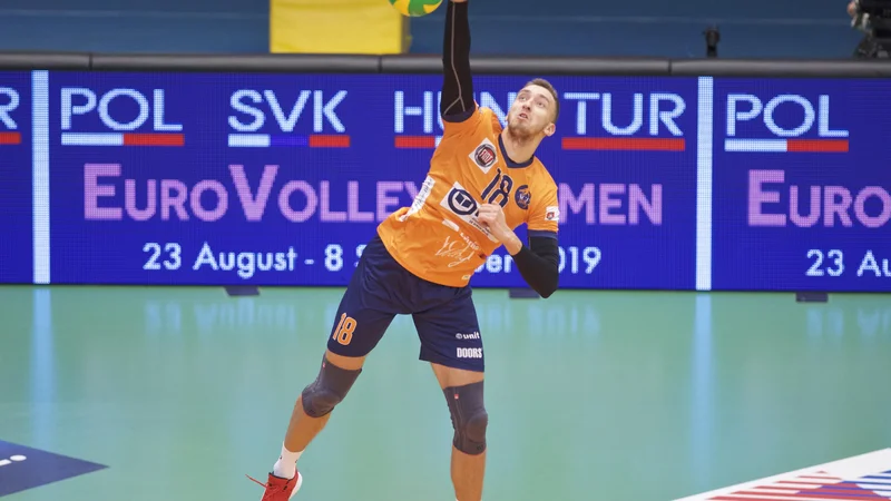 Fotografija: Ključen bo servis (na fotografiji Tima Polujan). FOTO: CEV