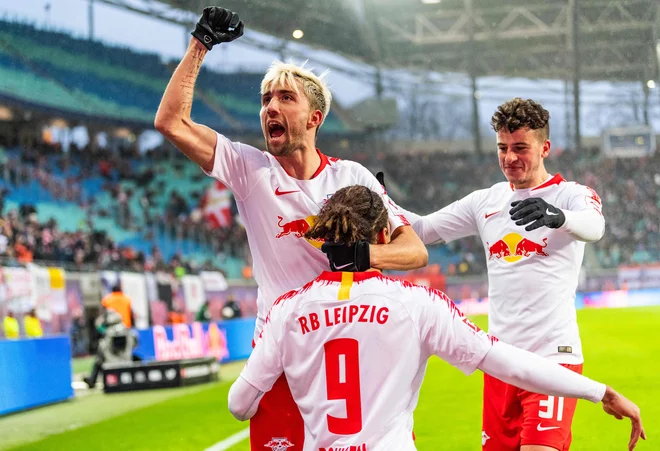 Kevin Kampl (levo) naj bi pritegnil interes Southamptona, člana angleške premier league. FOTO: AFP