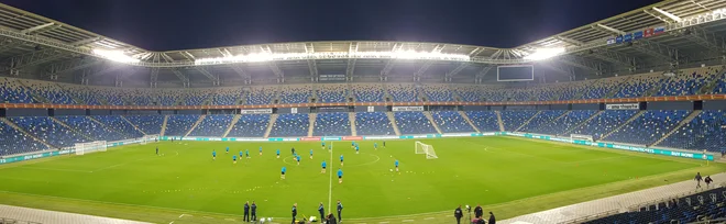 Stadion Sammy Ofer v Haifi. FOTO: Jernej Suhadolnik