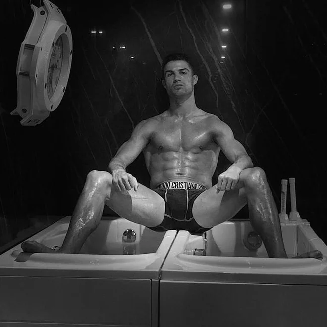 &raquo;Zadnja vaja,&laquo; je zapisal Cristiano Ronaldo pod fotografijo. FOTO: Instagram