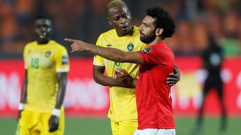 Fotografija: Mohamed Salah (desno) po zmagi gostiteljev nad Zimbabvejem. FOTO: Reuters