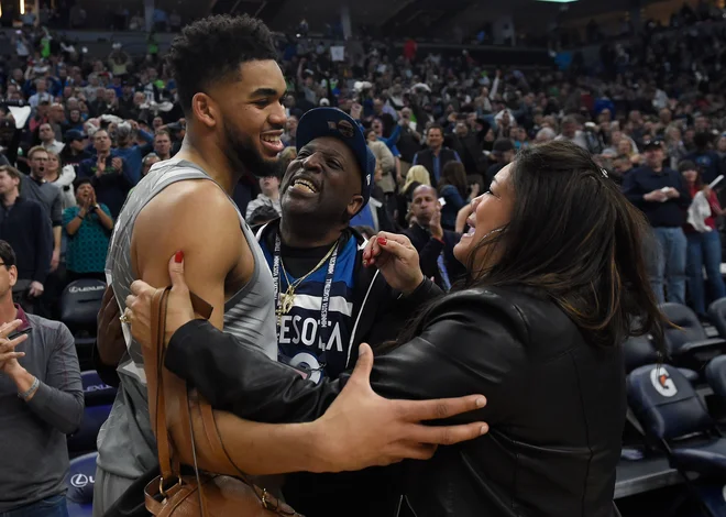 Karl-Anthony Towns je bil zelo navezan na svojo mamo. FOTO: AFP