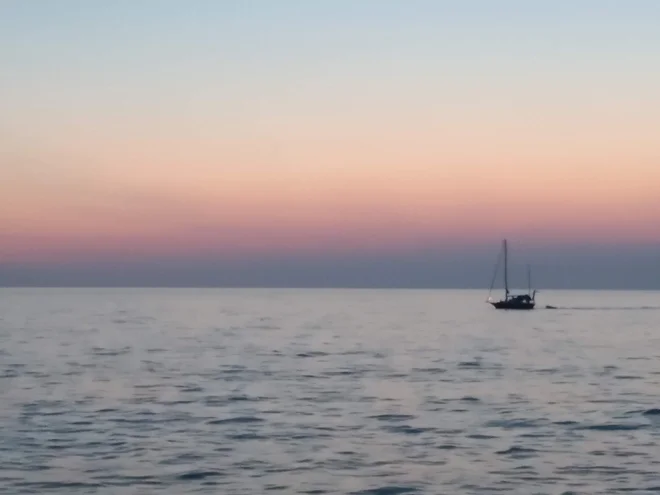 Nekje na pol poti, pa nam zmanjka energije, zagona, volje in časa. FOTO: Špela Mezek