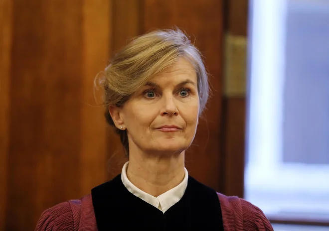 Sodnici ustavnega sodišča Dunji Jadek Pensa se bo mandat iztekel 14. julija. Predsednik republike je zato 14. februarja objavil poziv k zbiranju predlogov možnih kandidatov za njenega naslednika. FOTO: Jože Suhadolnik/Delo