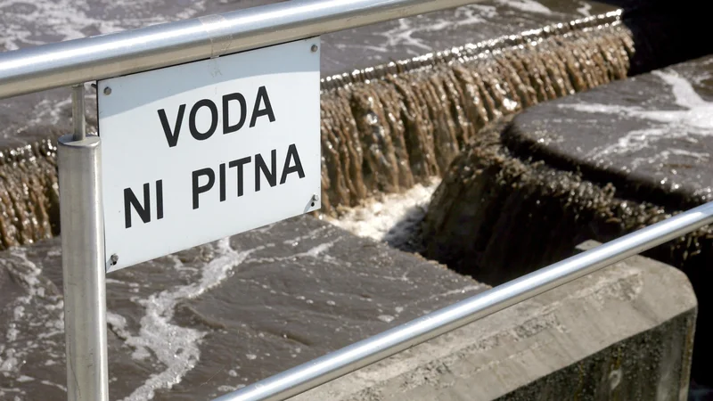 Fotografija: Večina slovenskih čistilnih naprav nima rešitve za blato. FOTO: Mavric Pivk