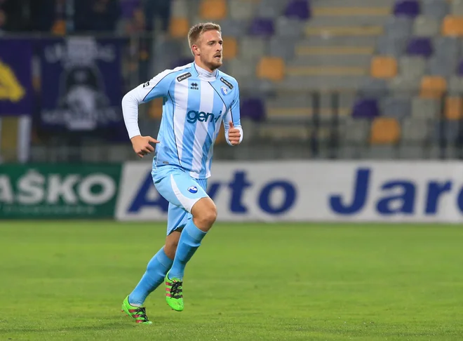 Če bi Gorica imela športnega direktorja, morda ne bi bila v sporu z vijoličnim novincem Andrejem Kotnikom. FOTO: Tadej Regent/Delo
