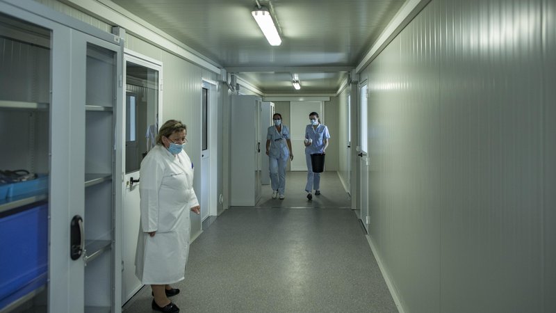 Fotografija: Novi prostori na kliniki za infekcijske bolezni. FOTO: Voranc Vogel/Delo