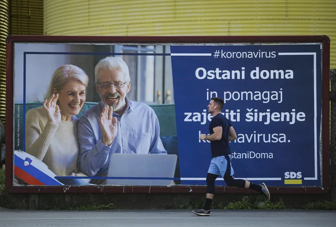 Kdo bi pred nekaj meseci verjel, da se lahko tako kmalu skoraj ves svet ustavi? Da bo večina živela v izolaciji? Foto Jože Suhadolnik