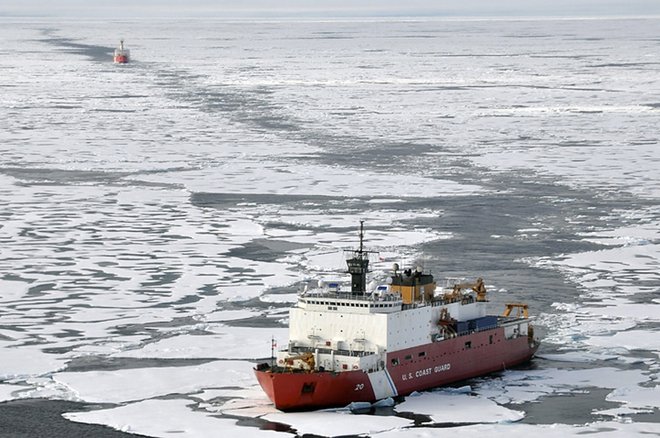 Če ne bomo ukrepali proti podnebnim spremembam, ledolomilci na Arktiki ne bodo več potrebni. FOTO: Reuters