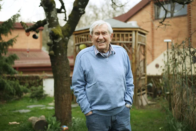 Eden od tistih, ki je tudi v oddaji <em>Lahko noč, otroci! </em>največkrat spodbudil otroško domišljijo, je<em> </em>Jurij Souček. Foto Leon Vidic