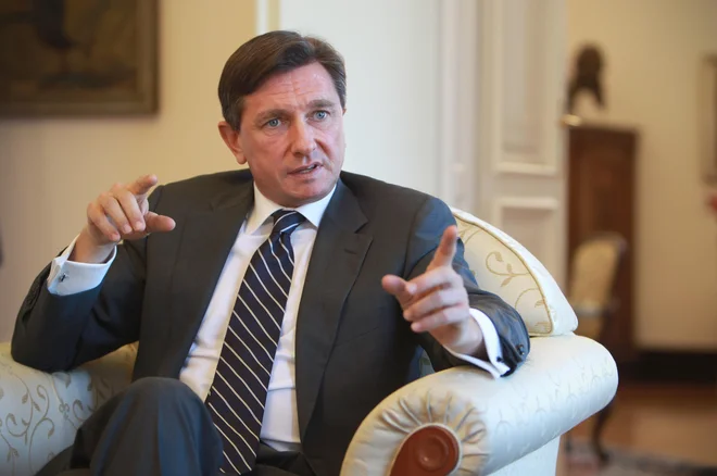 Borut Pahor obžaluje, da je Tarča razkrila nepravilnosti pri nabavi mask. FOTO: Eržen Jure