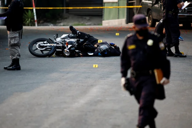 El Salvador je ena najbolj nevarnih držav na svetu. FOTO: Jose Cabezas/Reuters