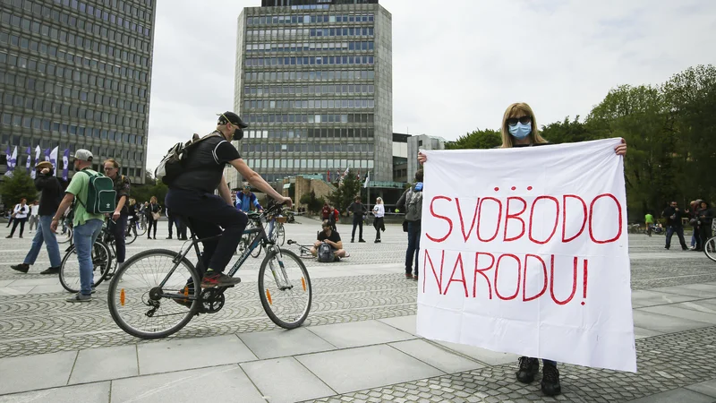 Fotografija: "Svoboda narodu." FOTO: Jože Suhadolnik/Delo