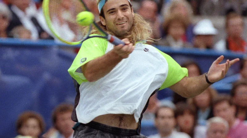 Fotografija: Andre Agassi je bil v mladih letih magnet za ženske poglede. FOTO: Reuters