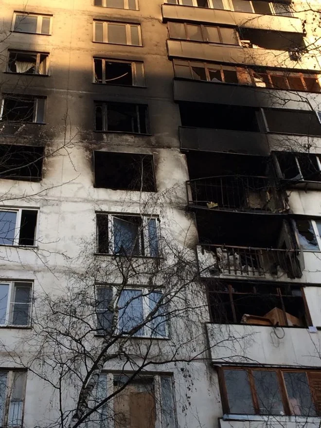 Požar in Andrjev drugi rojstni dan. FOTO: Osebni Arhiv