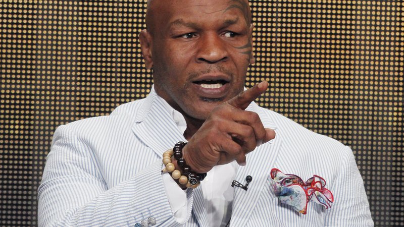 Fotografija: Legendarni ameriški boksar Mike Tyson je s svežim videoposnetkom svojega treninga pokazal, da še vedno premore hitrost, moč in natančnost udarcev. FOTO: Reuters