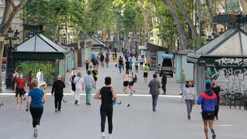 Fotografija: Rambla, središčna ulica Barcelone. FOTO: Pau Barrena/AFP