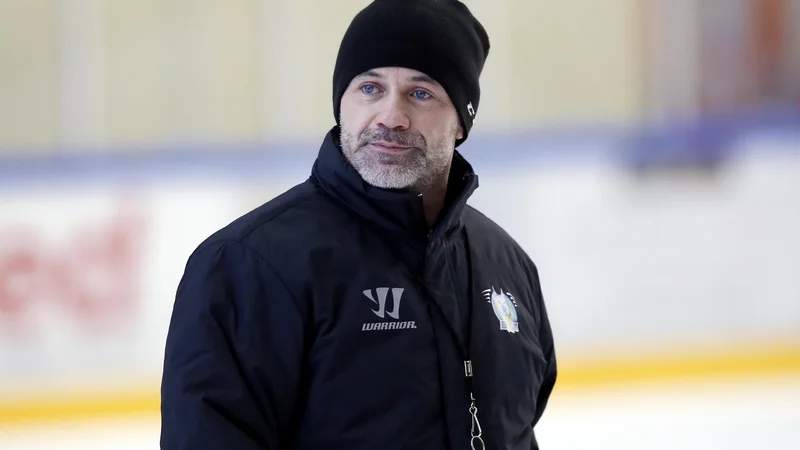 Ivo Jan je napovedal naslednje snidenje z risi sredi aprila, dva tedna pred SP skupine B.<br />
FOTO Roman Šipić/Delo