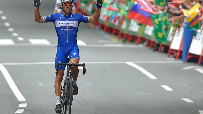 Fotografija: Philippe Gilbert je rutinirano opravil s tekmeci.