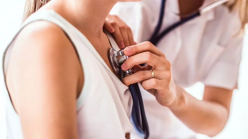 Fotografija: Od več kot deset milijonov tekačev jih je imelo srčni zastoj le 59, 42 od teh jih je umrlo. FOTO: Shutterstock