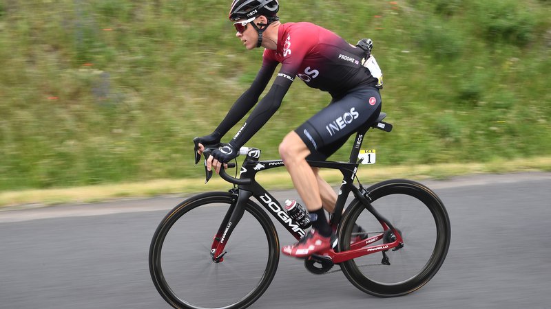 Fotografija: Britanski kolesar Chris Froome med lanskim kriterijem Dauphine. FOTO: AFP