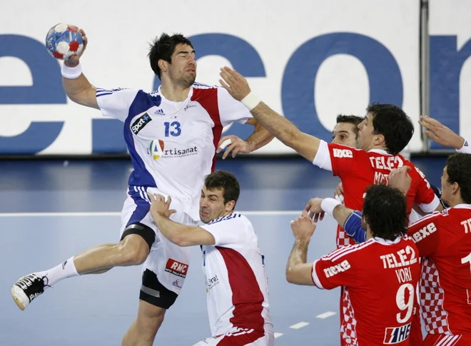 Nikola Karabatić je leta 2009 osvojil zlato kolajno na SP na Hrvaškem. FOTO: Reuters