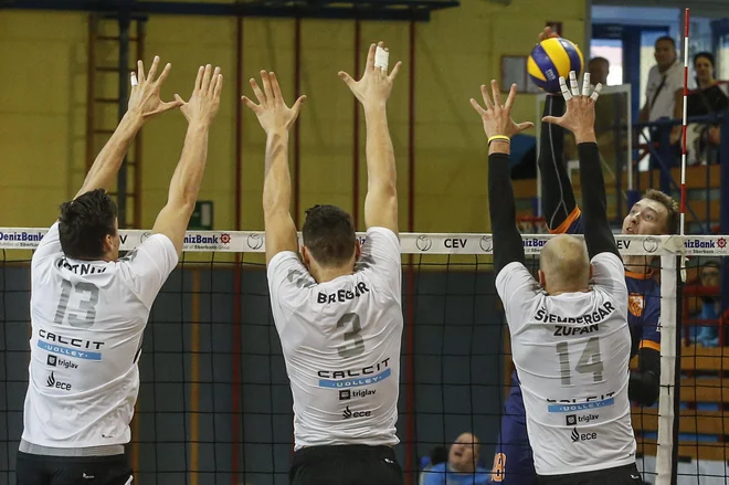 Odbojkarje Calcita bo poslej vodil Gregor Jerončič. FOTO: Voranc Vogel/Delo