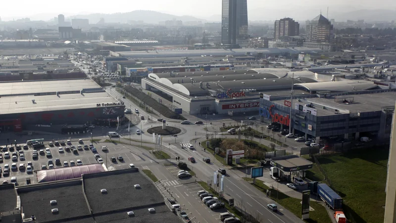 Fotografija: Nepremičninsko združenje predlaga polovično ali tretjinsko subvencioniranje najemnine. Foto Mavric Pivk