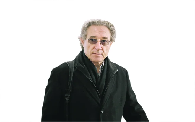 Glavni tajnik Sviza <strong>Branimir Štrukelj</strong> opozarja na številne dileme pri ponovnem zagonu vzgojno-izobraževalnih ustanov.
