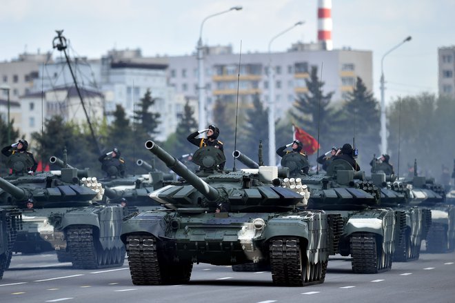 Vojaška parada v Minsku. FOTO: Afp