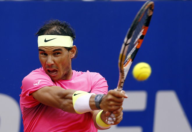 Številni igralci, tudi Rafael Nadal, zmagovalec 19 grand slamov, je prepričanih, da teniški turnirji v letošnjem letu niso realni, predvsem zaradi dolgih letalskih potovanj. FOTO: Reuters