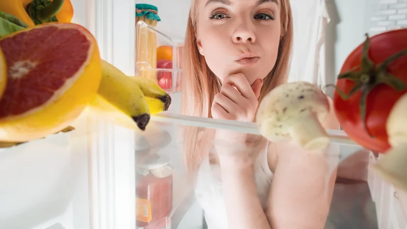 Fotografija: Pomagate si lahko tudi s tehnikami čuječnosti. Pristopi so različni, po vseh poteh pa naj bi se zbližali s seboj. FOTO: Shutterstock