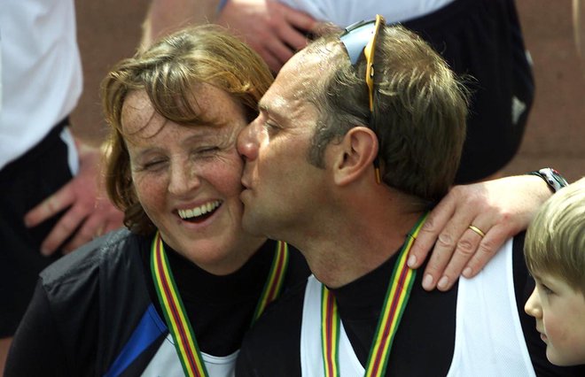Steve Redgrave in žena Anne sta se poročila leta 1988, imata tri otroke, Natalie, Sophie in Zaca. FOTO: Reuters