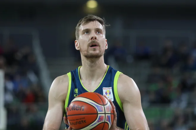 Zoran Dragić se je pomena zdravja in družine zavedel že, ko se je dvakrat huje poškodoval. FOTO: Voranc Vogel/Delo