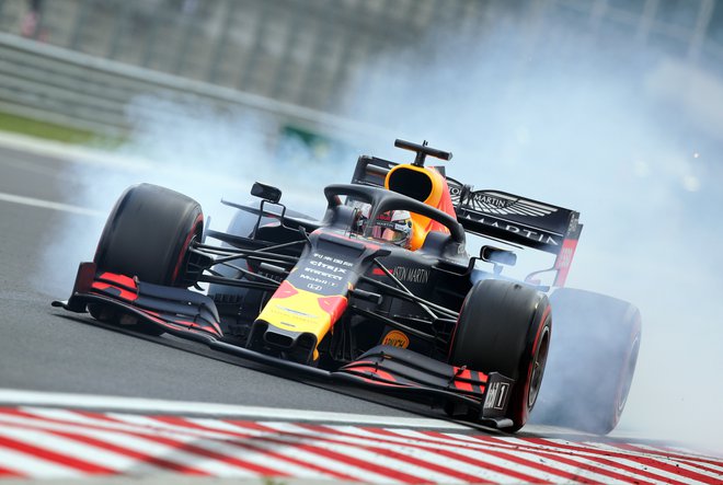 Trenutno je v formuli 1 malo odprtih možnosti, pri Vettlovi nekdanji ekipi Red Bull zdaj stavijo predvsem na mladega Nizozemca Maxa Verstappna. FOTO: Reuters