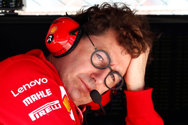Ferrarijev šef Mattia Binotto bo moral najti dostojnega naslednika Sebastiana Vettla. FOTO: Reuters