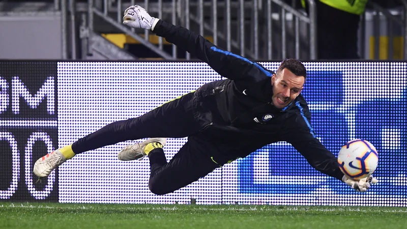 Fotografija: Samir Handanović v vratih Interja je najvišje uvrščeni slovenski nogometaš v italijanski ligi. FOTO: Reuters