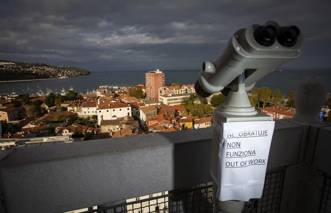 Enak status, kot ga bosta v pokrajinskih delitvi imela Ljubljana in Maribor, bi želel tudi Koper. Foto Jože Suhadolnik