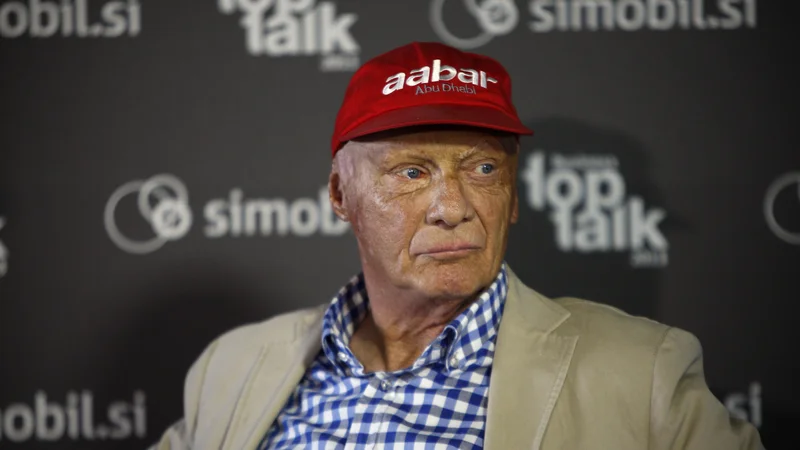 Fotografija: Niki Lauda se je leta 2013 udeležil tudi poslovnega dogodka na Brniku. FOTO: Uroš Hočevar