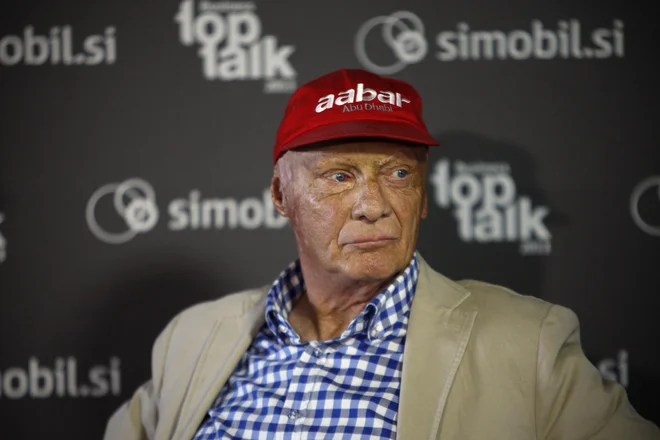 Niki Lauda se je leta 2013 udeležil tudi poslovnega dogodka na Brniku. FOTO: Uroš Hočevar