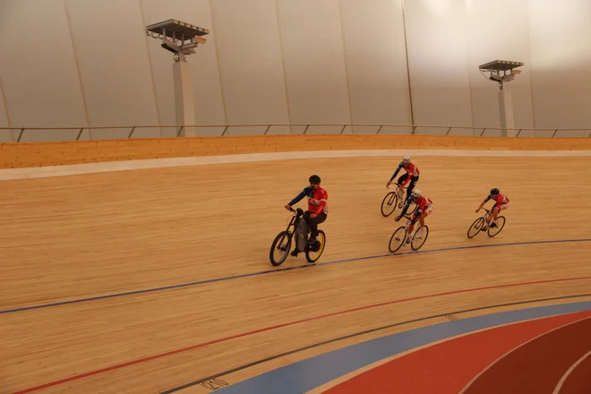 Brezplačen internet je po novem tudi v velodromu v Češči vasi. FOTO: Simona Fajfar