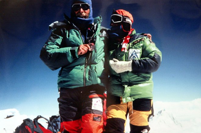 Zakonca Štremfelj na vrhu Everesta FOTO: Osebni arhiv