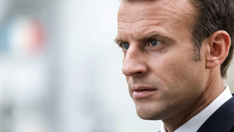 Predsednik, le na dopust, pa naj bo &raquo;Macron na počitnicah&laquo; slišati še takšen oksimoron! FOTO: AFP